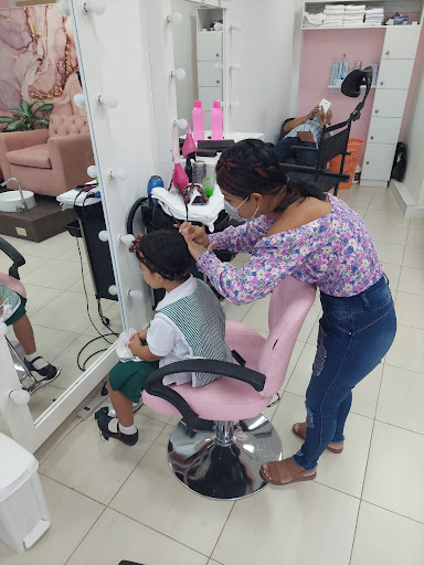 Elsa Studio (Nails & Beauty)