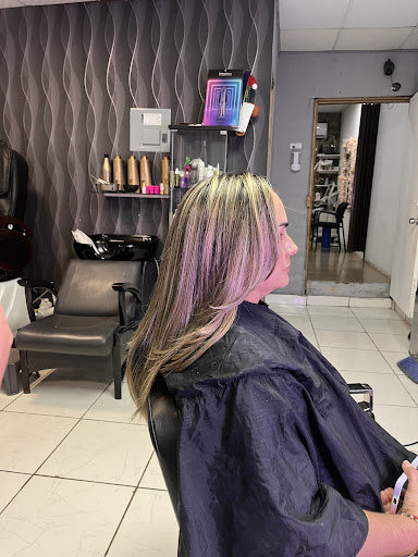 ReNew Salon & Spa