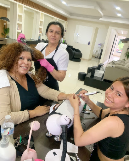 Sole salon y spa