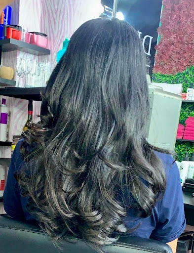 Diamonds Hair Salón