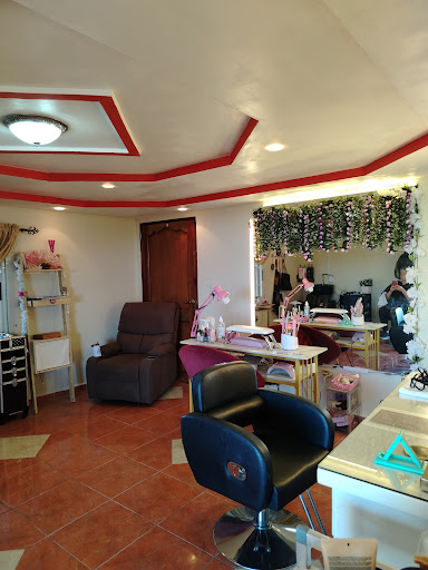Milly's Chic Hair Salon
