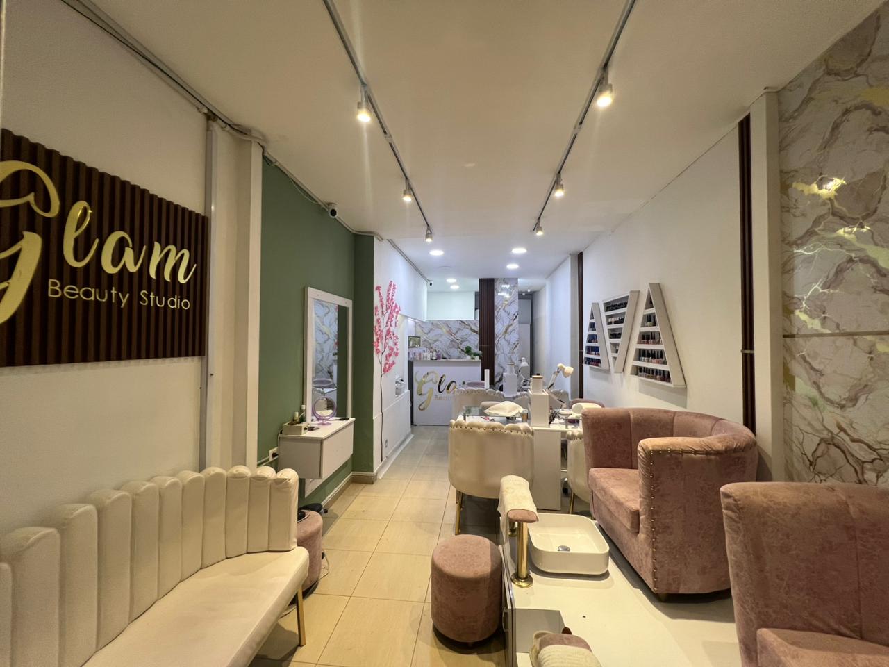 Opinión de Glam Beauty Studio & Supply 1 Opinión de Glam Beauty Studio & Supply: Análisis y Reseña 2024