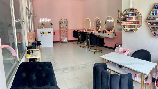 Los mejores Salones de Belleza en Colón 1 Los Mejores Salones de Belleza en Colón 2024